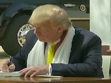 рд╕рд╛рдмрд░рдорддреА рдЖрд╢реНрд░рдо рдХреА рд╡рд┐рдЬрд┐рдЯрд░реНрд╕ рдмреБрдХ рдореЗрдВ рдЯреНрд░рдВрдк рдиреЗ рдореЛрджреА рдХреЛ рдмрддрд╛рдпрд╛ рдЧреНрд░реЗрдЯ рдлреНрд░реЗрдВрдб, рдорд╣рд╛рддреНрдорд╛ рдЧрд╛рдВрдзреА рдХрд╛ рдЬрд┐рдХреНрд░ рдирд╣реАрдВ