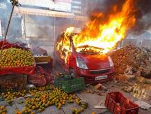 उत्तर पूर्वी दिल्ली में भारी हिंसा, एक पुलिसकर्मी समेत पांच की मौत, कल बंद रहेंगे इलाके के सभी स्कूल