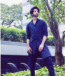 बर्थडे स्पेशल: फिल्मों में आने से पहले बैकग्राउंड डांसर थे शाहिद कपूर, जानें उनसे जुड़ी ये खास बातें