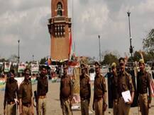 दिल्ली में हिंसा के बाद राजधानी लखनऊ में हाई अलर्ट, भारी संख्या में पुलिस बल तैनात