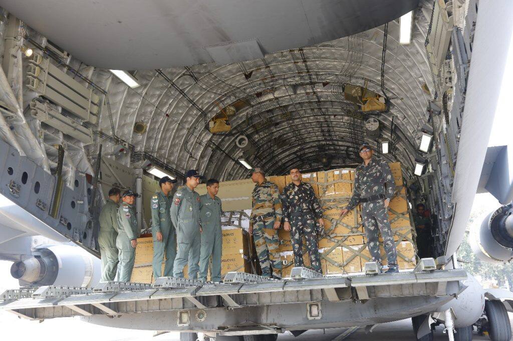 चिकित्सा राहत लेकर चीन रवाना हुआ IAF का विमान, वापसी में 120 नागरिकों को भी लेकर आएगा