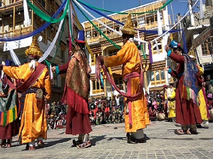 लद्दाख में आयोजित 'विंटर कॉन्क्लेव' का हुआ समापन, काफी संख्या में जुटे पर्यटक