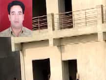 Delhi Violence: कैसा था वो मंजर जब IB ऑफिसर ताहिर की बिल्डिंग के पास पहुंचे तो दंगाइयों ने अंदर खींच लिया