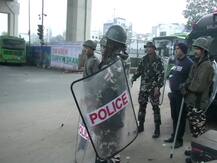 दिल्ली हिंसा: आज जुमे की नमाज को लेकर अलर्ट पर पुलिस, अबतक 38 की मौत, 215 घायल