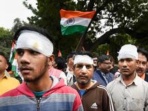 दिल्ली हिंसा के विरोध में जंतर मंतर पर प्रदर्शन और शांति मार्च