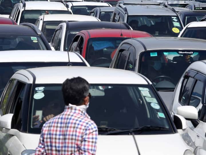 What is color coded fuel sticker Why does it need to be installed delhi