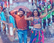 धूम मचा रहा है आम्रपाली दुबे और खेसारी लाल यादव का ये नया गाना, 2 दिन में मिले हैं इतने लाख व्यूज़