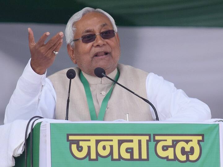 why large crowd was absent from Nitish Kumar JDU party worker event आखिर कार्यकर्ता सम्मेलन में नीतीश कुमार की पार्टी भीड़ क्यों नहीं जुटा पाई?