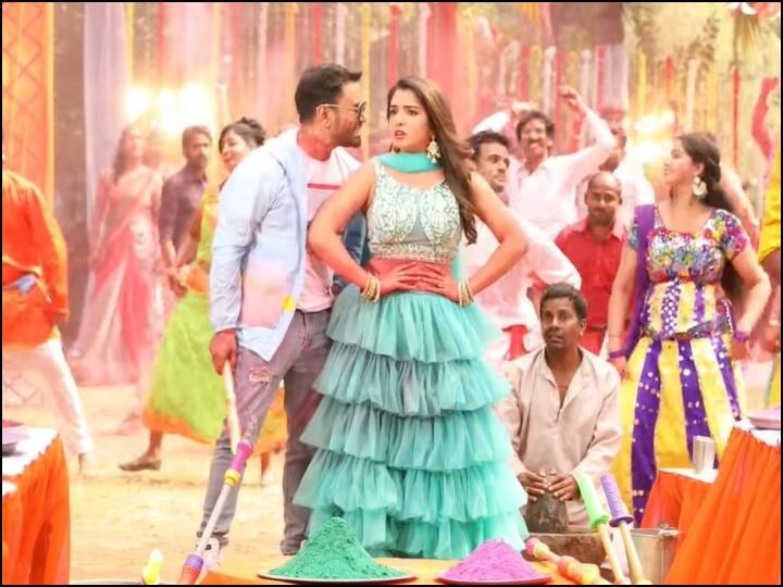 Holi से पहले निरहुआ ने आम्रपाली पर डाला रंग, खूब देखा जा रहा है गाना 'रंग डलबा त देहब हजार गारी' Bhojpuri holi song: Dinesh lal yadav and Aamrapali dubey viral holi song Holi से पहले निरहुआ ने आम्रपाली पर डाला रंग, खूब देखा जा रहा है गाना 'रंग डलबा त देहब हजार गारी'