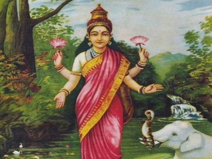 very effective ten mantra of goddess mahalakshmi लक्ष्मी जी के ये 10 मंत्र हैं अत्यंत प्रभावशाली, जाप से मिलती मां की अखंड कृपा