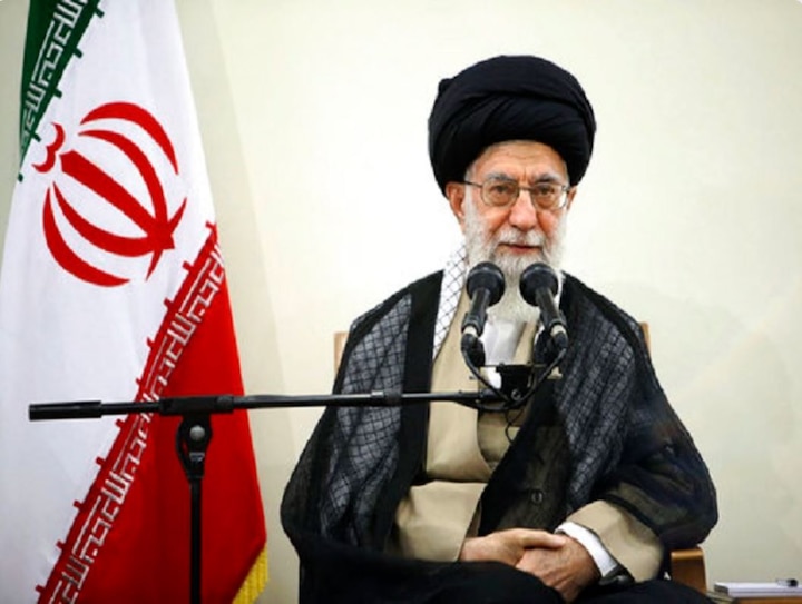 Sayyid Ali Hosseini Khamenei Iran most powerful leader has an old association with India ईरान के सबसे शक्तिशाली नेता अयातुल्ला अली खामेनेई का क्या है भारत कनेक्शन, जानेें
