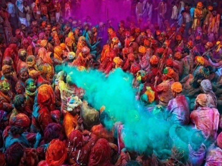 Holi 2020 Status, Images, Pic, Wallpaper, SMS, Quotes and Whatsapp Messages in Hindi & English Happy Holi 2020: रंगों के इस त्यौहार पर अपनों को भेजें ये खास संदेश