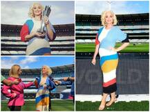 Photos: कैटी पैरी ने पहली बार फ्लॉन्ट किया बेबी बंप, AUSW vs INDW Final में की शिरकत