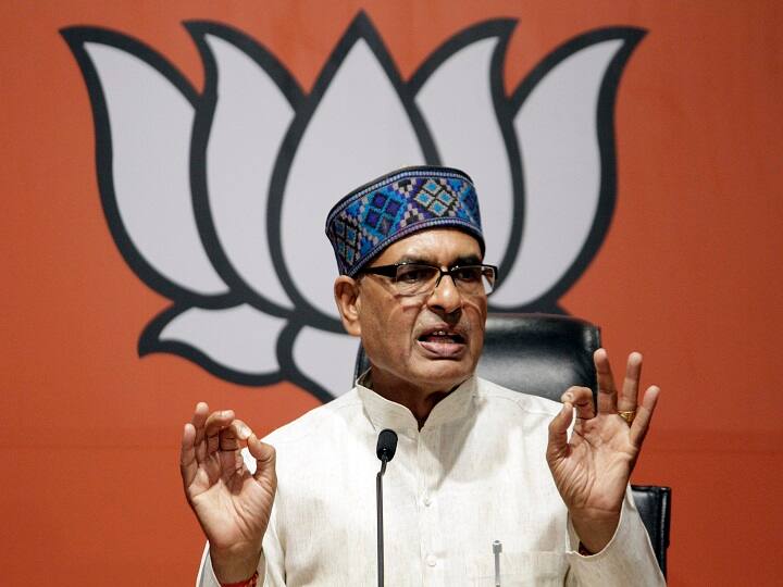 मध्य प्रदेश: अगर राज्य में बीजेपी की सरकार बनीं तो शिवराज सिंह चौहान होंगे मुख्यमंत्री- सूत्र Madhya Pradesh Shivraj Singh Chouhan will be CM if BJP comes in Power ANN मध्य प्रदेश: अगर राज्य में बीजेपी की सरकार बनीं तो शिवराज सिंह चौहान होंगे मुख्यमंत्री- सूत्र