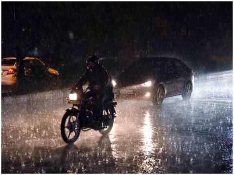 Weather Update: दिल्ली समेत उत्तर भारत में बारिश और बर्फबारी का अनुमान, कल के बाद मिलेगी निजात Weather Update: दिल्ली समेत उत्तर भारत में बारिश और बर्फबारी का अनुमान, कल के बाद मिलेगी निजात