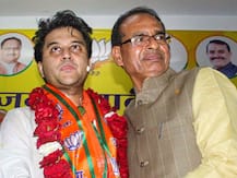 मध्य प्रदेश की सियासत: बूझो-बूझो पंडित अमृतवाणी, बरसे कंबल भींजे पानी...