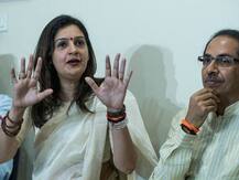 प्रियंका चतुर्वेदी को राज्यसभा का टिकट दिए जाने पर शिवसेना में नाराजगी, पूर्व सांसद खैरे भड़के