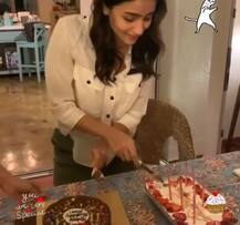 Happy Birthday Alia Bhatt: 27 की हुईं अभिनेत्री, अपनी गर्ल गैंग के साथ मनाया ये खास दिन