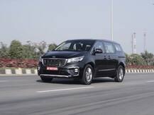 Kia Carnival Review: जानें- परफॉरमेंस से लेकर फीचर्स के बारे में, क्या यह बेस्ट लग्जरी MPV है?