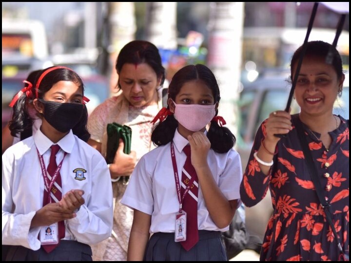 Health Ministry appeals to youth due to corona virus ANN कोरोना वायरस: स्वास्थ्य मंत्रालय की युवाओं से अपील, 'खुद जागरुक रहें, दूसरों को जागरुक करें'