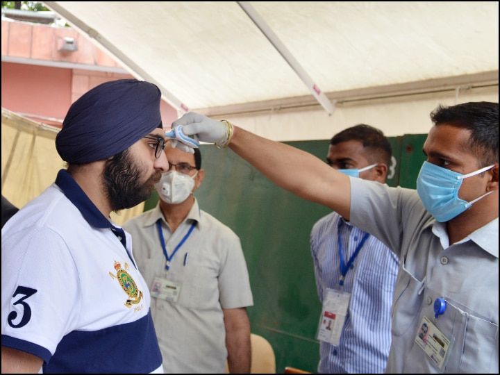 Coronavirus Case rises again in Punjab, 1179 new case today 12 deaths night Curfew in four districts of Punjab Coronavirus in Punjab: ਕੋਰੋਨਾ ਨੇ ਫੇਰ ਘੇਰਿਆ ਪੰਜਾਬ, 24 ਘੰਟਿਆਂ 'ਚ 1100 ਤੋਂ ਵੱਧ ਨਵੇਂ ਕੇਸ 12 ਮੌਤਾਂ, 4 ਜ਼ਿਲ੍ਹਿਆਂ 'ਚ ਨਾਇਟ ਕਰਫਿਊ