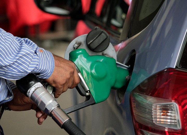 Petrol-diesel prices rise once again across the country, know what is the price in your city today Petrol, Diesel Price: देशभर में एक बार फिर बढ़ी पेट्रोल-डीजल की कीमतें, जानिए आपके शहर में आज क्या है भाव