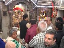 कोरोना पर भारी भक्ति: कनॉट प्लेस के मंदिर में भारी भीड़, श्रद्धालु बोले- हमारी रक्षा के लिए हनुमान जी हैं