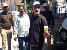 मेरठ के शख्स का दावा, 10 रुपये की चाय करेगी कोरोना से बचाव, जानें क्या है सच