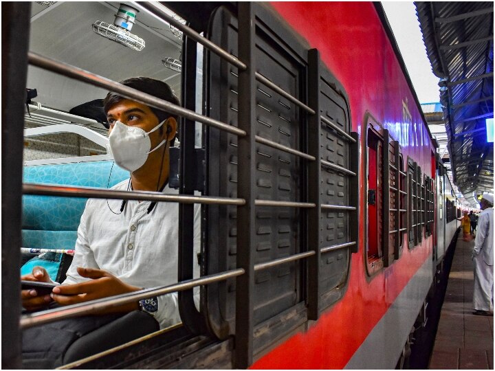 Indian Railway Latest News: Train will start for Students, Devotees and Workers, IRCTC Latest News बड़ी खबर: गृह मंत्रालय ने जगह-जगह फंसे मजदूरों और छात्रों के लिए ट्रेन चलाने के आदेश दिए