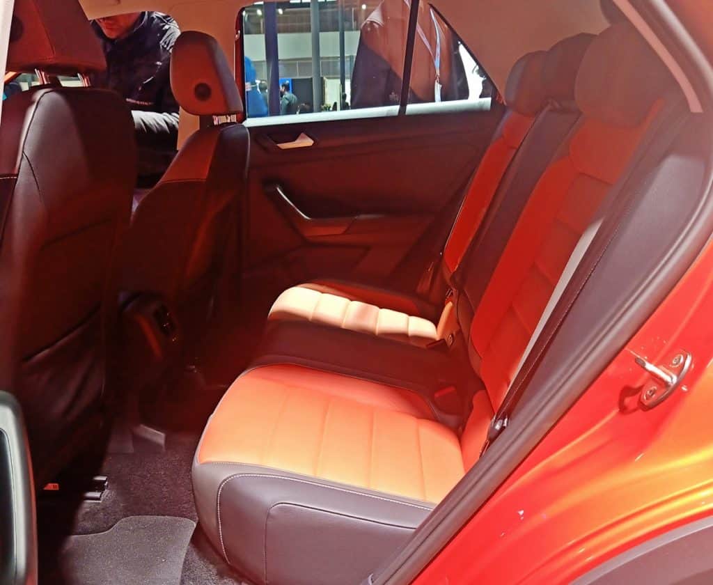 Volkswagen T-Roc भारत में हुई लॉन्च, जानें कीमत और फीचर्स