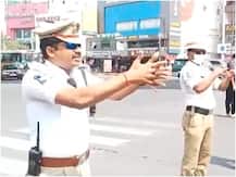 कोरोना वायरस: ट्रैफिक सिग्नल पर पुलिस बता रही है हाथ धोने का तरीका, VIDEO वायरल