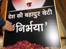 इंसाफ के लिए निर्भया के माता-पिता ने लड़ी लंबी लड़ाई, यहां जानें- 7 साल 3 महीने 4 दिन का पूरा हिसाब