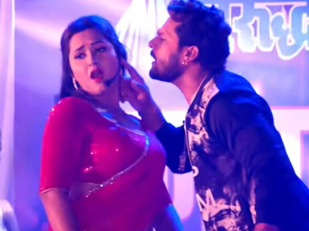 इंटरनेट पर धूम मचा रहा है खेसारीलाल यादव और काजल राघवानी का ये गाना, मिले हैं इतने मिलियन व्यूज़ This song by Khesarilal Yadav and Kajal Raghwani is making a splash on the internet, so many million views have been found इंटरनेट पर धूम मचा रहा है खेसारीलाल यादव और काजल राघवानी का ये गाना, मिले हैं इतने मिलियन व्यूज़