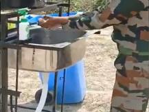कोरोना वायरस को धोने के लिए सेना की रेड हॉर्न डिवीजन ने तैयार किया 'हैड्स फ्री वॉटर डिस्पेंसर'