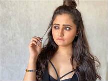 अपने डिप्रेशन को लेकर रश्मि देसाई ने की बात, कहा- 'मैंने खुद को बांध लिया था..'