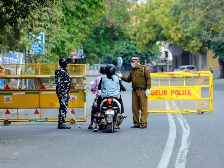 Two more Delhi Police personnel found corona infected दिल्ली: तब्लीगी जमात मामले की जांच कर रही टीम के दो पुलिसकर्मी कोरोना संक्रमित