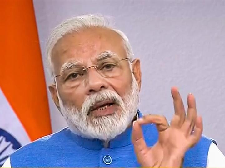 Prime MinisterNarendra Modi shares video of Yogasan he said it helps in reducing stress कोरोना वायरस: पीएम मोदी ने योगासन का वीडियो किया शेयर, इससे तनाव घटाने में मिलती है मदद