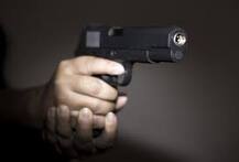 UP: गोंडा में रामजानकी मंदिर के पुजारी को मारी गोली, जमीनी विवाद को लेकर हमला, दो हिरासत में