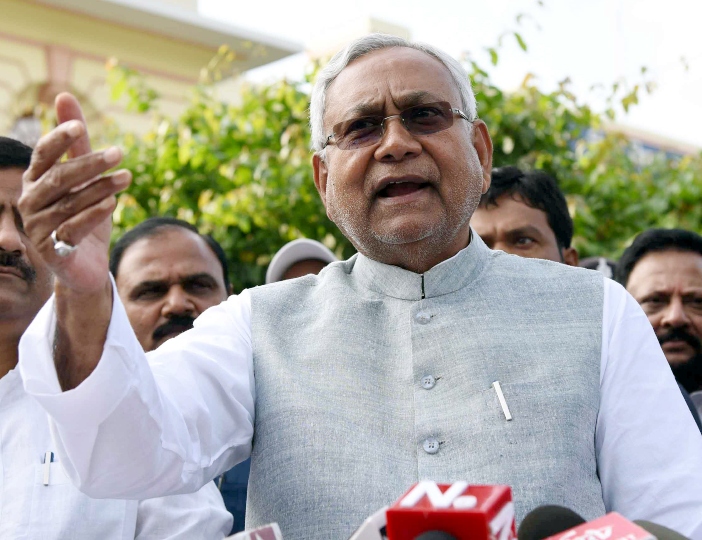 Bihar: Nitish government will give one thousand rupees to all ration card holders family during lockdown bihar lockdown coronavirus nitish kumar govt ration card Rs 1000 to every family