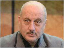 VIDEO: पीएम मोदी की सेहत की चिंता में परेशान हैं अनुपम खेर की मां, रोते हुए ये वीडियो हुआ वायरल