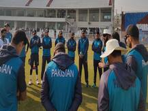 पाकिस्तान की पूरी क्रिकेट टीम ने की मदद की पहल, इमरजेंसी फंड में दिए 50 लाख रुपया