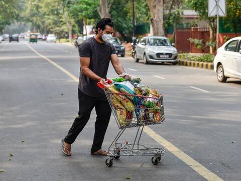 Coronavirus ने कैसे बदल डाला ऑनलाइन शॉपिंग का गणित, जानिए क्या कहते हैं आंकड़े Coronavirus ने कैसे बदल डाला ऑनलाइन शॉपिंग का गणित, जानिए क्या कहते हैं आंकड़े