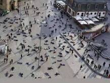 दावा: इटली में सड़कों पर लाशें पड़ी हुई हैं और आर्मी शव जला रही है, जानें सच क्या है