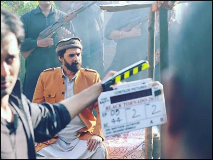 'स्टेट ऑफ सेज 26/11' में आतंकी लखवी के रोल में हैं मुकुल देव, कहा- मुश्किल था ये किरदार mukul dev is playing terrorist lakhvi in state of siege 26 11 web series 'स्टेट ऑफ सेज 26/11' में आतंकी लखवी के रोल में हैं मुकुल देव, कहा- मुश्किल था ये किरदार