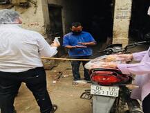 Lockdown: लोगों की मदद के लिए RSS आया सामने, स्वयंसेवक 30 हजार परिवारों तक पहुंचा रहे हैं खाना