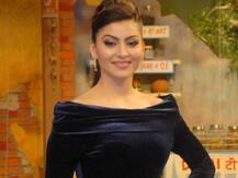 सोशल मीडिया पर ट्रोल होने के बाद उर्वशी रौतेला ने डिलीट किया ट्वीट, लगा है टेक्स्ट कॉपी करने का आरोप