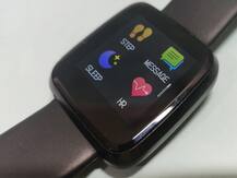 Riversong Motive + स्मार्टवाच आपकी सेहत का रखती है ध्यान, इसमें मिलते कई खास फीचर्स