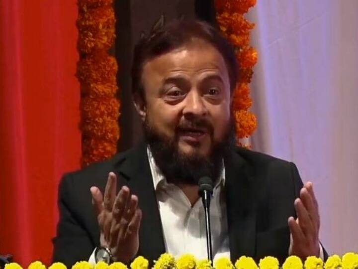 जफर सरेशवाला ने तब्लीगी जमात के प्रमुख के बेटे से बात की, कहा-दुनिया के सामने आएं मौलाना साद Jafar Sareshwala talked to Maulana Saad Son Maulana Yusuf जफर सरेशवाला ने तब्लीगी जमात के प्रमुख के बेटे से बात की, कहा-दुनिया के सामने आएं मौलाना साद