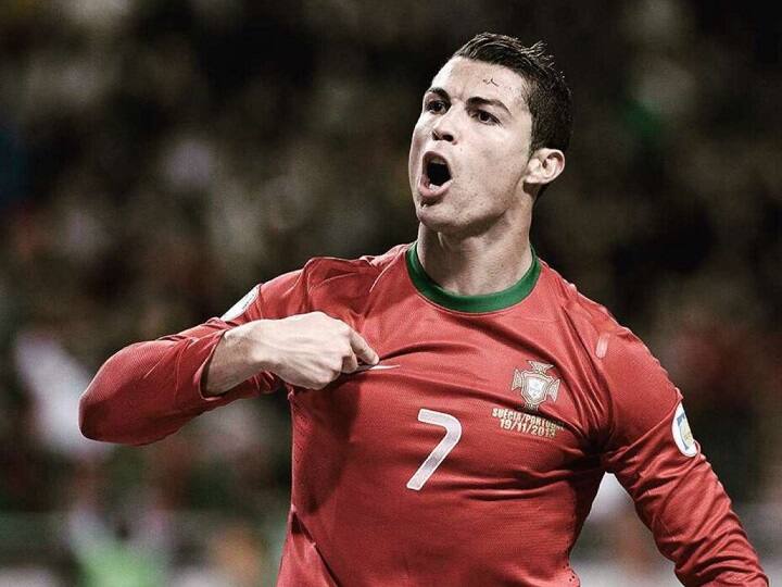 Ronaldo score 100th goal for portugal, won match by 2-0 रोनाल्डो ने पुर्तगाल के लिए दागा 100वां अंतर्राष्ट्रीय गोल, स्वीडन को 2-0 से मात दी