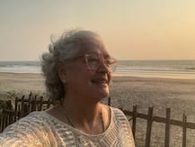 Lockdown की वजह से गोवा में फंसी नफीसा अली, कहा- सूखा खाना खा रही हूं, दवाई भी नहीं मिल रही